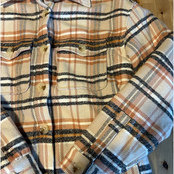 Shacket Flannel - Picture 2 of 3